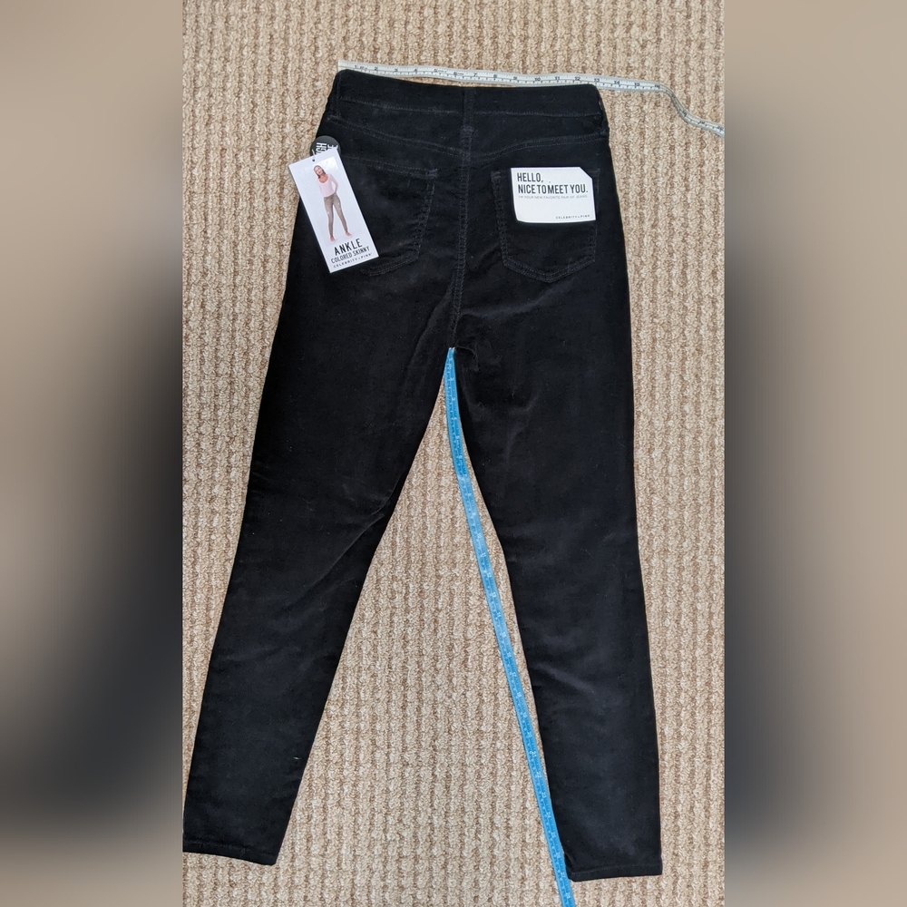 Celebrity Pink High-Rise Black Jeans